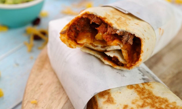 H συνταγή της ημέρας: Τσιμιτσάνγκα (Chimichangas)