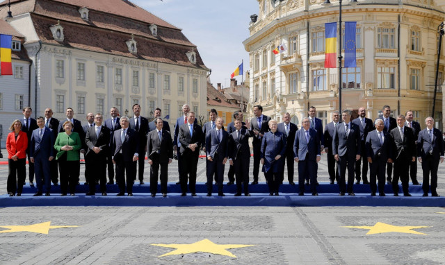 Την πλάτη της στο Ηνωμένο Βασίλειο γυρίζει η Ευρώπη – Η διακήρυξη του Σίμπιου