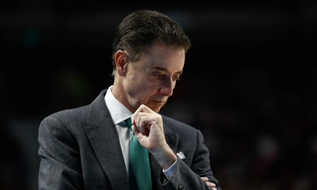 ΠΑΟΚ-ΑΕΚ: Σχολιάσε τις άδειες εξέδρες ο Πιτίνο (photo)