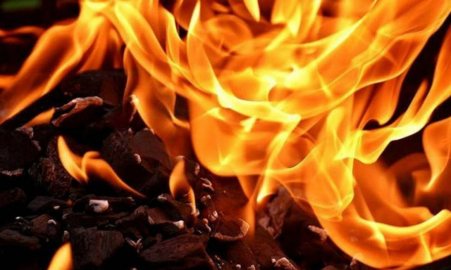 Απίστευτη κτηνωδία: Είπε «όχι» στην πρόταση γάμου και την έκαψαν ζωντανή!