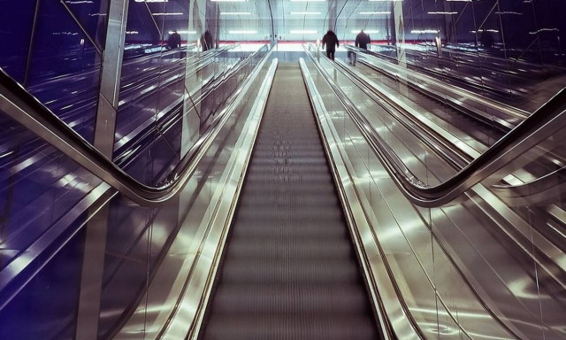 Σάλος στο Μετρό: Σε σοκ οι επιβάτες με αυτό που έκανε ο οδηγός (pics)