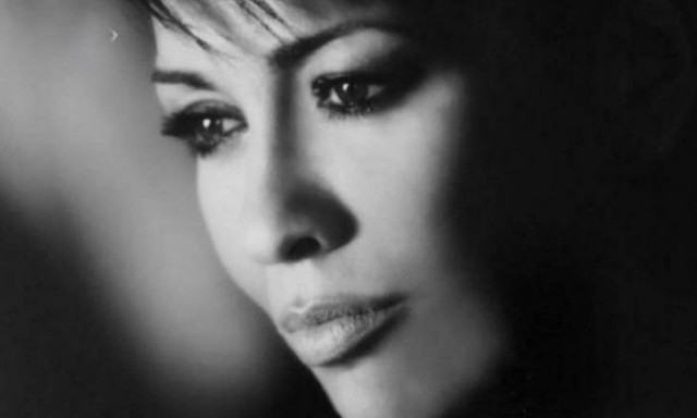 Χρόνια πολλά σε όλες τις μανούλες...