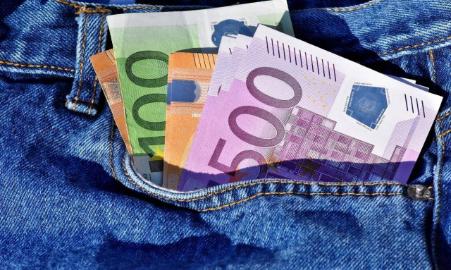 13η σύνταξη: Δείτε πότε θα πληρωθείτε - Αναλυτικά τα ποσά