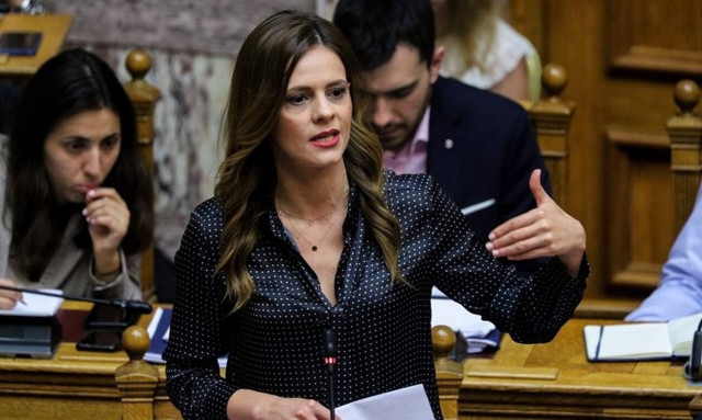 Κόντρα Αχτσιόγλου - Βρούτση για το 7ήμερο του Μητσοτάκη 