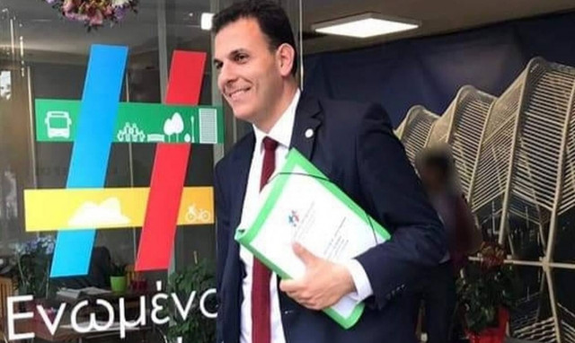 Καραμέρος σε ΣΥΡΙΖΑ: Δεν ζητήσαμε κανένα χρίσμα