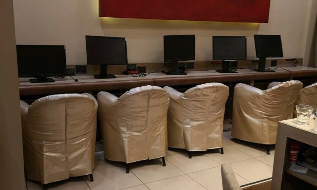 Στο δόκανο της αστυνομίας ένας ακόμη ναός του παράνομου τζόγου στη Θεσσαλονίκη