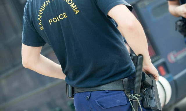 Πάτρα: Καταδρομική επίθεση σε καταστήματα στο κέντρο της πόλης (pics)