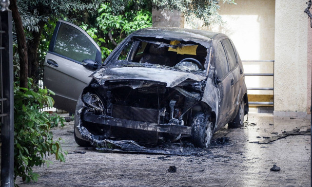 Ανάληψη ευθύνης για τον εμπρησμό του οχήματος της Μίνας Καραμήτρου