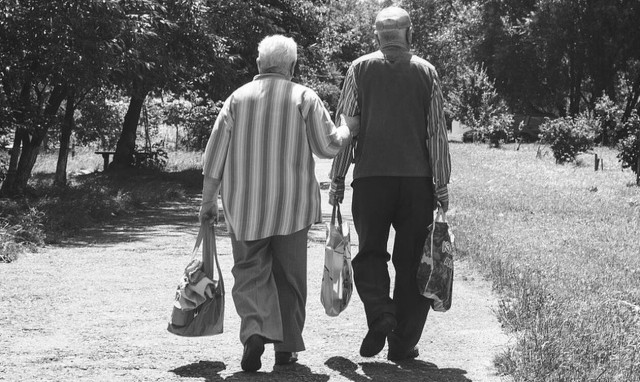 13η σύνταξη: Πληρωνονται και σε όσοι παίρνουν προσωρινή σύνταξη 