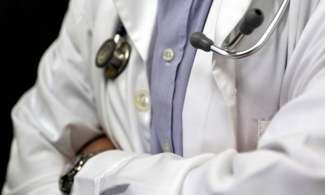 Κλείνουν έξι κλίνες ΜΕΘ στο Νοσοκομείο ΝΙΜΤΣ – Στάσεις εργασίας από το προσωπικό 