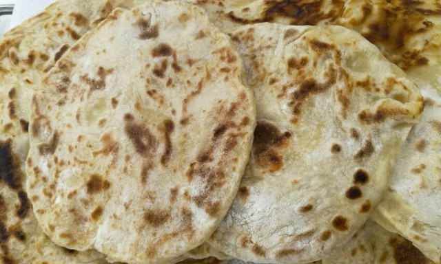 Η συνταγή της ημέρας: Σπιτικές πίτες