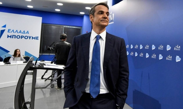 Οι «εμμονές» του Μητσοτάκη για τον λαϊκισμό της 13ης σύνταξης και για το δώρο Χριστουγέννων