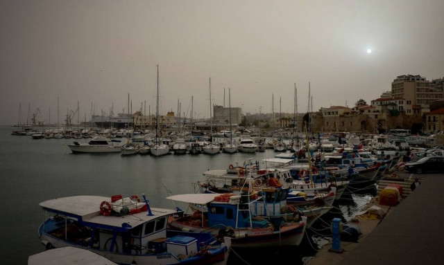 Καιρός: Μίνι καύσωνας στην Κρήτη – Στους 33 ο υδράργυρος (vid)