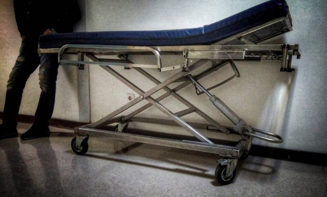 Ξυλοδαρμός γιατρού στο νοσοκομείο Νίκαιας: Προσπάθεια υποβάθμισης του περιστατικού 