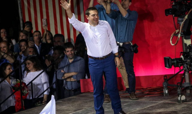 Άρθρο Τσίπρα: «Με τους πολλούς ή με τις ελίτ»