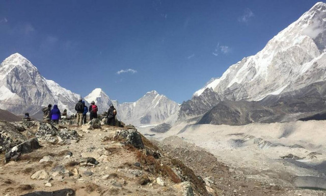 Viral φωτογραφία: Πρωτοφανές «μποτιλιάρισμα» στο Έβερεστ 