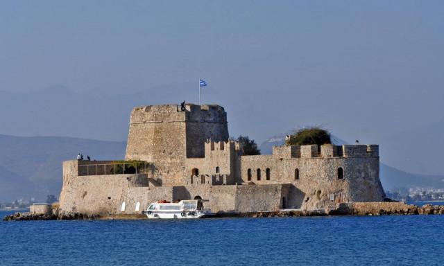 Αποτελέσματα Εκλογών 2019 LIVE: Δήμος Ναυπλιέων - Θρίλερ για Κωστούρο με 49,86%