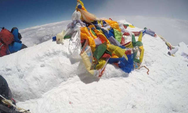 Εικόνα - ΣΟΚ: Αυτή είναι η φωτογραφία που συγκλονίζει την ανθρωπότητα