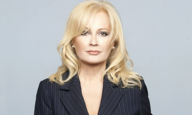 Χαμός με Νικολούλη: Σε αυτό το κανάλι υπέγραψε τελικά (pics)