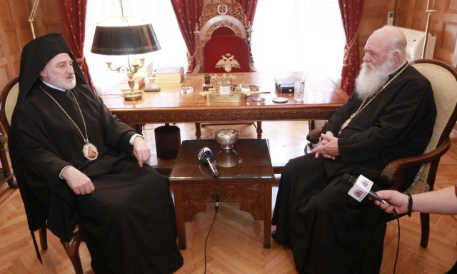Τον Αρχιεπίσκοπο Ιερώνυμο επισκέφθηκε ο νέος Αρχιεπίσκοπος Αμερικής Ελπιδοφόρος (pics)