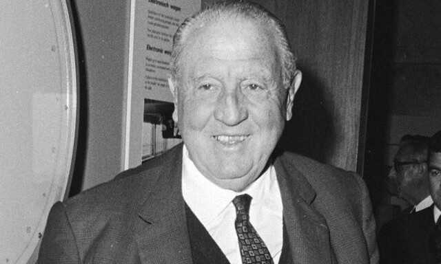 Σαν σήμερα το 1978 έφυγε από τη ζωή o Σαντιάγο Μπερναμπέου