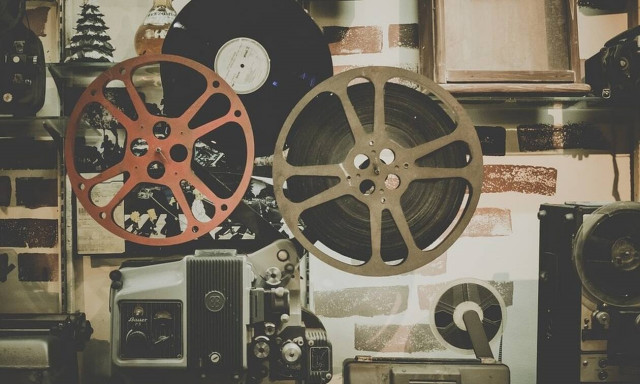 Αγωνία για γνωστό ηθοποιό: Εσπευσμένα στο νοσοκομείο με εγκεφαλικό (pics)