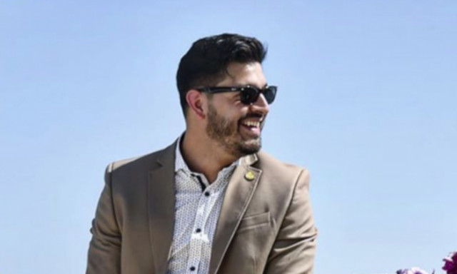 Πάνος Ζάρλας: Ραγίζει καρδιές η τελευταία φωτογραφία με την μητέρα του (pics)