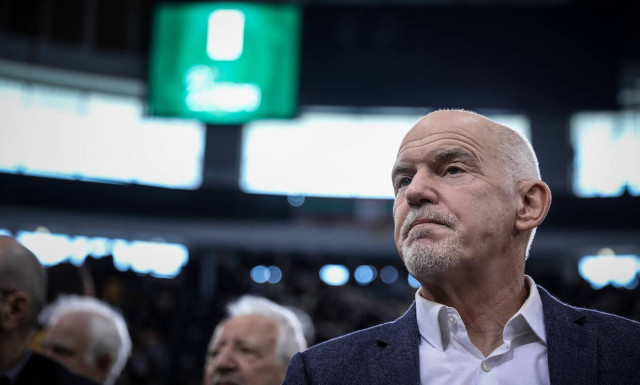 Παπανδρέου για εξελίξεις στο ΚΙΝΑΛ: «Δεν είναι η ώρα για να μιλήσουμε γι' αυτά»