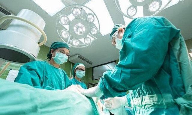 Έκαναν «λάθος» στις εξετάσεις και τον έβαλαν στο χειρουργείο – Έπαθε ΣΟΚ όταν κατάλαβε τι έγινε