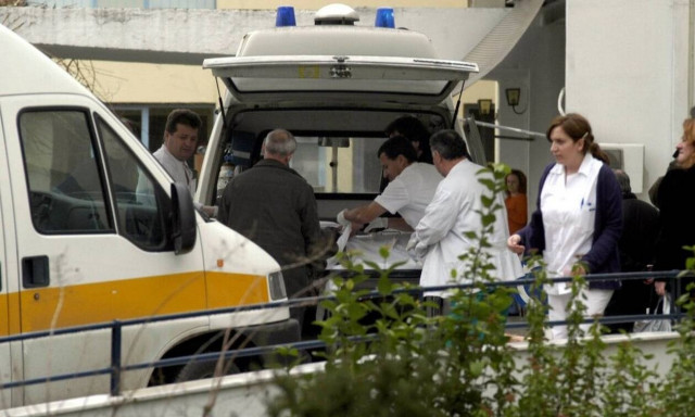 Τραγωδία στηv 110 ΠΜ στη Λάρισα: Μητέρα παρέσυρε με το αυτοκίνητο το 2χρονο παιδί της