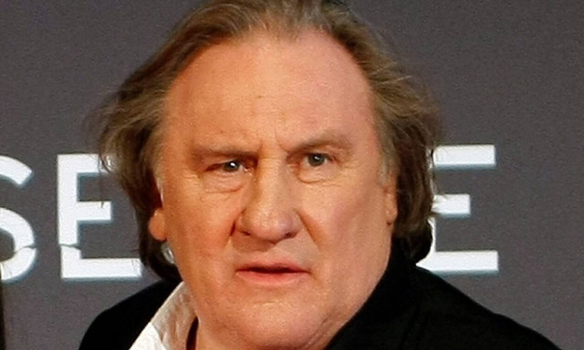 Γαλλία: Στο αρχείο η έρευνα σε βάρος του Ζεράρ Ντεπαρντιέ για βιασμό