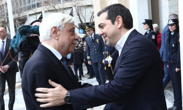 Αντίστροφα μετρά η κυβέρνηση: Έκλεισε το ραντεβού Τσίπρα - Παυλόπουλου για την προκήρυξη εκλογών