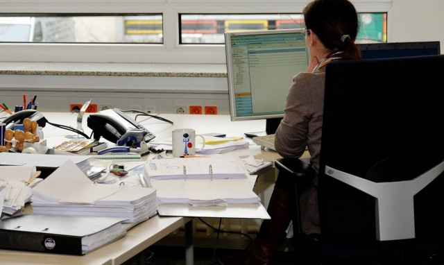 ΟΑΕΔ: Παράταση της Κοινωφελούς Εργασίας στους Δήμους 