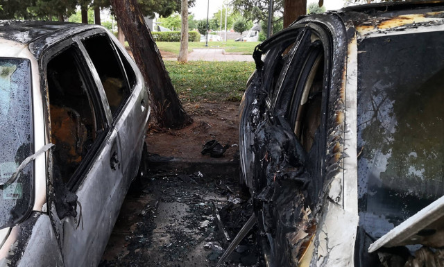 Turkish diplomatic vehicles targeted inThessaloniki