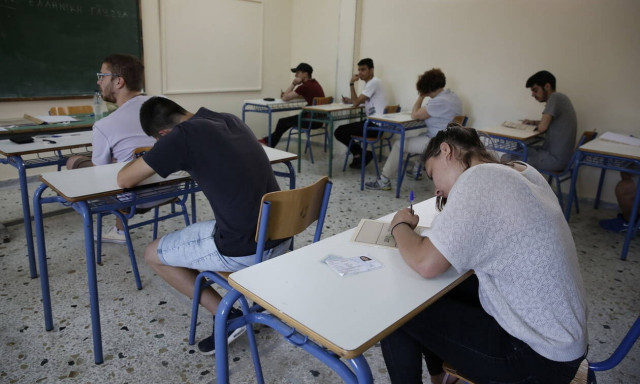 Πανελλήνιες 2019: Δείτε ΕΔΩ τις απαντήσεις στα θέματα των Μαθηματικών