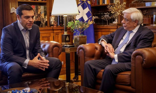 Τσίπρας σε Παυλόπουλο: Ζητώ διάλυση της Βουλής και εθνικές εκλογές (vid)