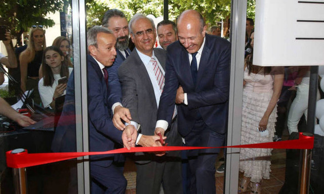 Το 1ο κατάστημα ZeniΘ στην Αττική είναι γεγονός