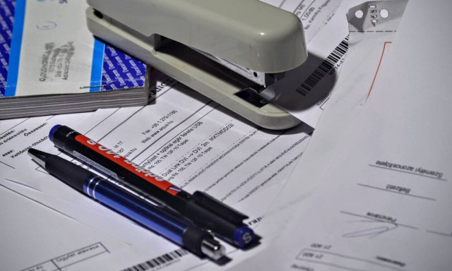 Εφορία: Έρχονται ηλεκτρονικά τιμολόγια και βιβλία πριν το τέλος του 2019