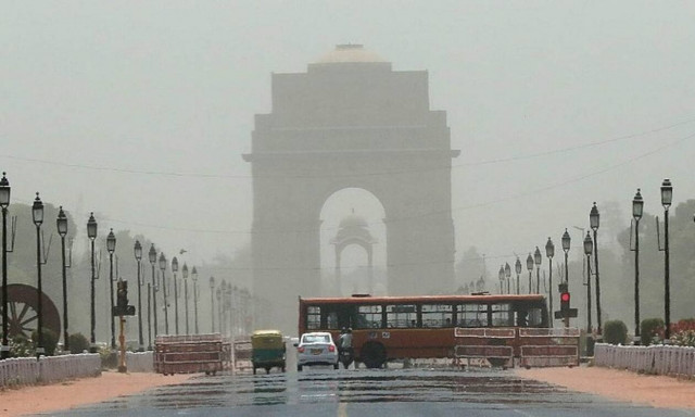 «Λιώνει» η Ινδία: Στους 51 βαθμούς το θερμόμετρο - 36 νεκροί από τον καύσωνα