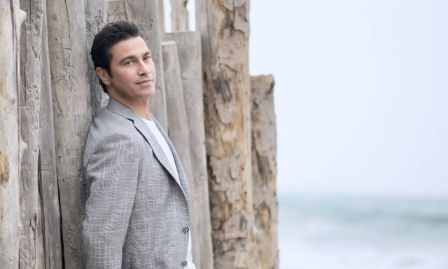 Ο Μάριος Φραγκούλης στις 10/7 στο Βεάκειο Θέατρο Πειραιά