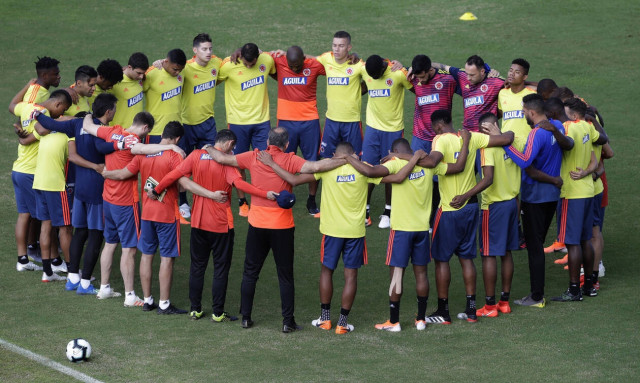 Χορεύει σάμπα στην πρεμιέρα του Copa America