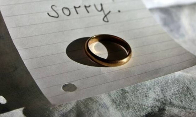 Τίτλοι τέλους: Χωρισμός «βόμβα» για διάσημο ζευγάρι μετά από 14 χρόνια γάμου (pics)