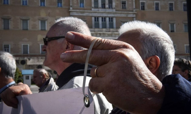 Μεγάλη ανατροπή: Παράνομες και άκυρες οι μειώσεις σε 350.000 επικουρικές συντάξεις