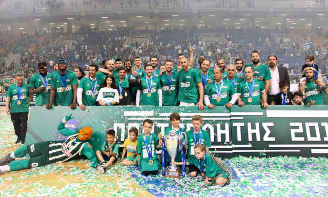 Παναθηναϊκός ΟΠΑΠ: Ο βασιλιάς στο θρόνο του - Το πάρτι εντός κι εκτός παρκέ (pics+vids)