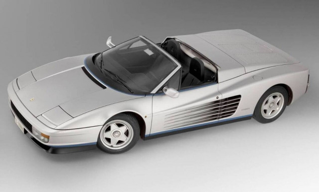 Σε ποιον ανήκε η μια και μοναδική Ferrari Testarossa Spider που κατασκευάστηκε