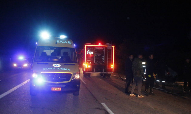 Φρίκη στην Εθνική Οδό Αθηνών - Λαμίας: Διαμελίστηκε μπροστά στα μάτια του συζύγου της