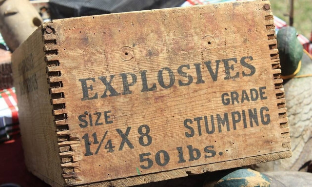 Ηλεία: Μυστήριο με εκρηκτικά στη Νεράιδα