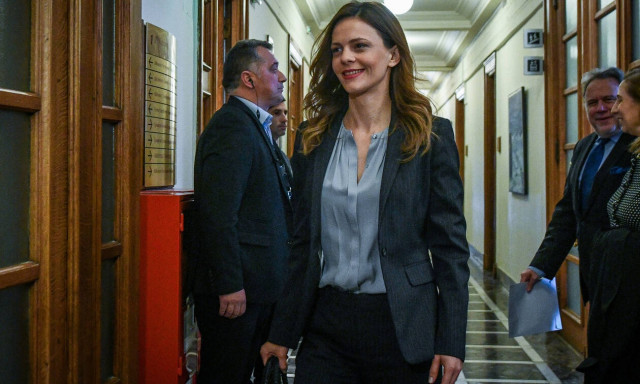 Αχτσιόγλου για πρόγραμμα ΝΔ: «Ηχηρές διαβεβαιώσεις λιτότητας και κραυγαλέα κενά»