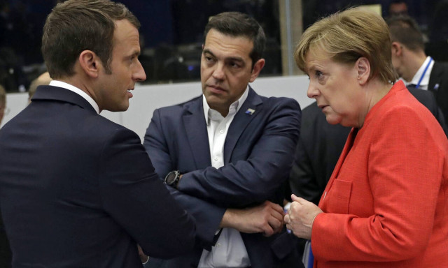 Μακρόν σε Τσίπρα: Αν μου ζητήσεις να στείλω φρεγάτες θα το κάνω!