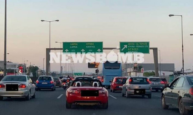 ΤΩΡΑ: Τροχαίο ατύχημα στην Ε.Ο Αθηνών - Λαμίας - Ουρές χιλιομέτρων (pics)